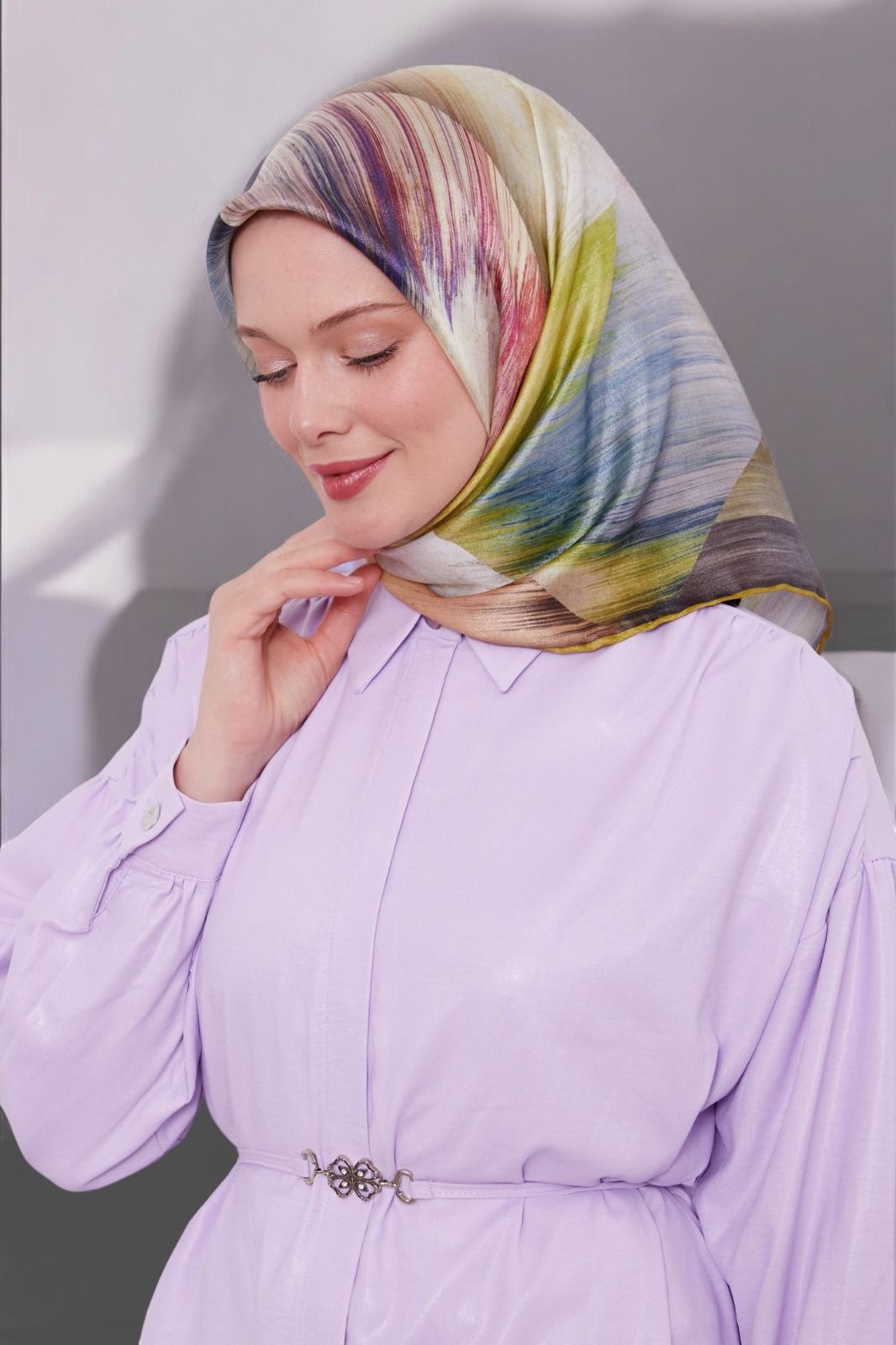 Moda Mevsimi Levidor Desenli Kristal Eşarp 5528-04 Oliv